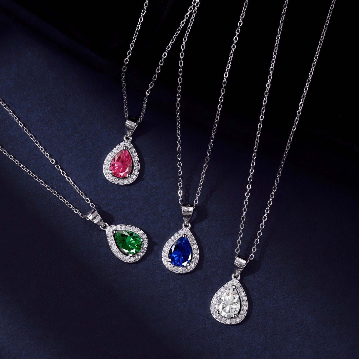 Aura White Necklace