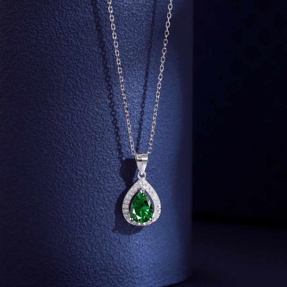 Green Sapphire design pendant