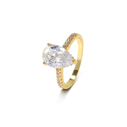 RADIANT ELEGANCE TEARDROP RING