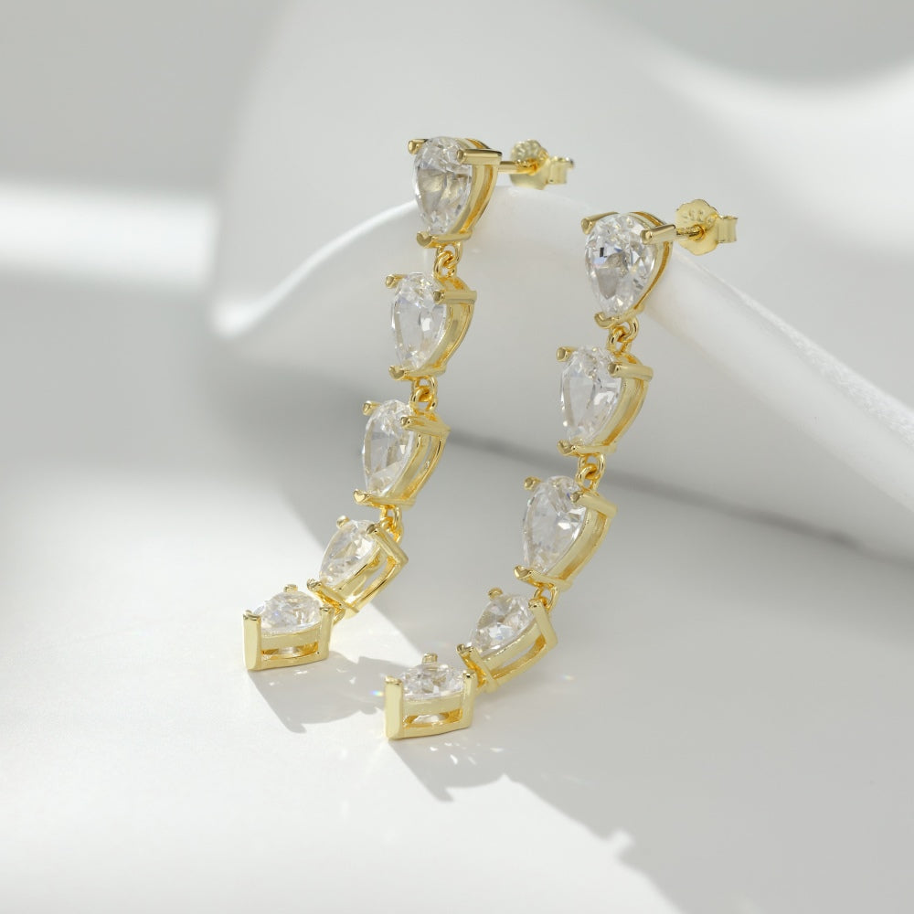 Gold Tear Drop Earrings – Radiant Elegance