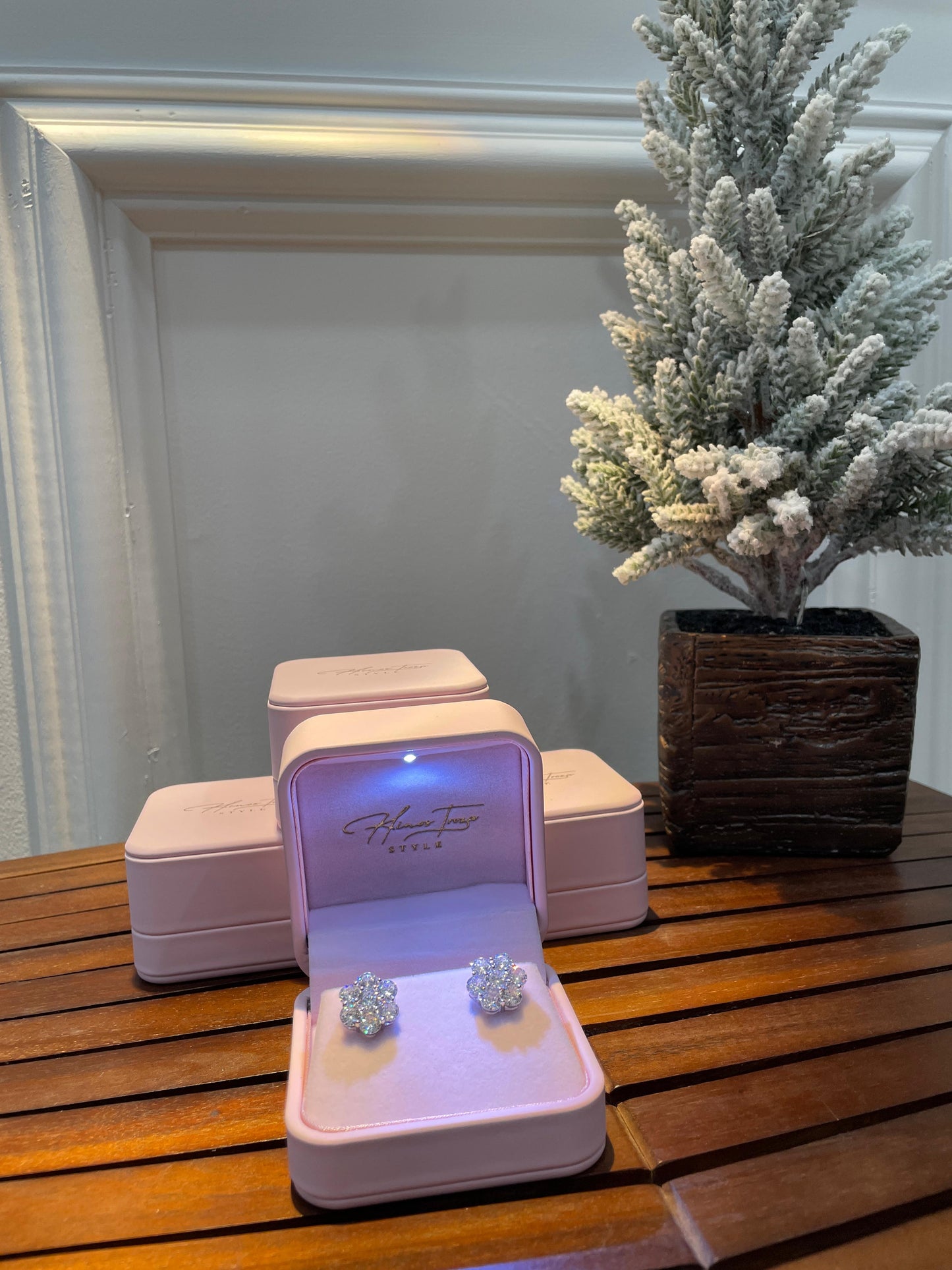 Earring box- Pink